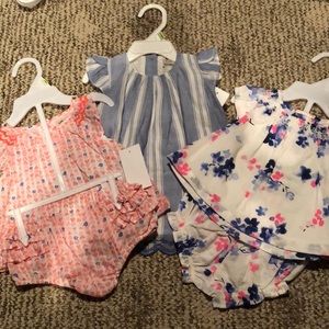 3 OshKosh baby B’gosh girls Outfits 0-3 Months